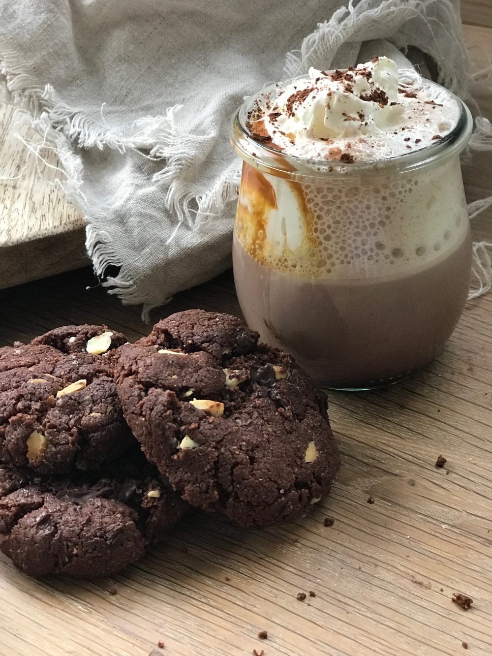 Schoko Mandel Cookies Rezept, weiche leckere Cookies mit Schokolade